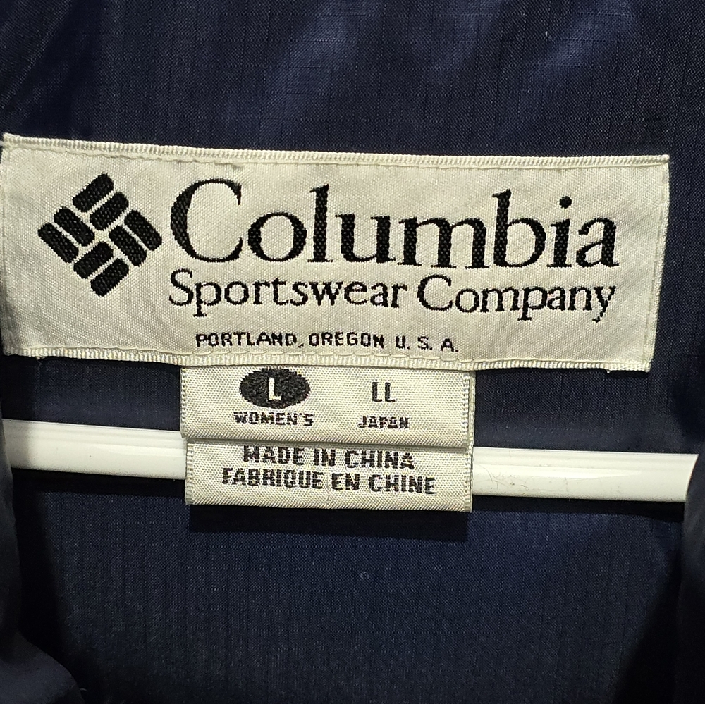 Columbia Down Jacket - image 3